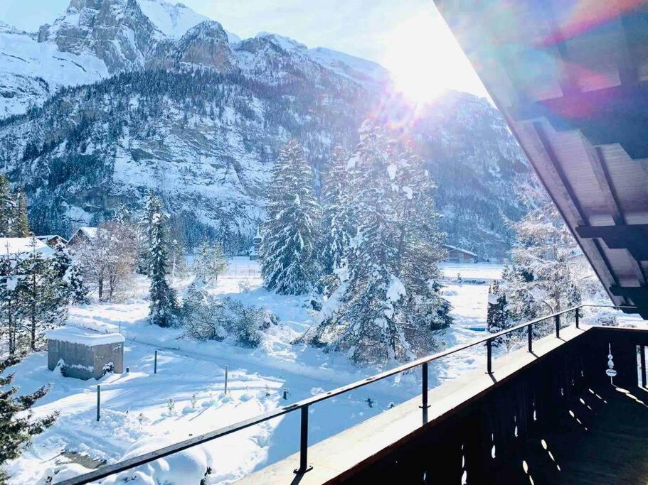 Unique Penthouse With Gallery And Mountain View كاندرستغ المظهر الخارجي الصورة