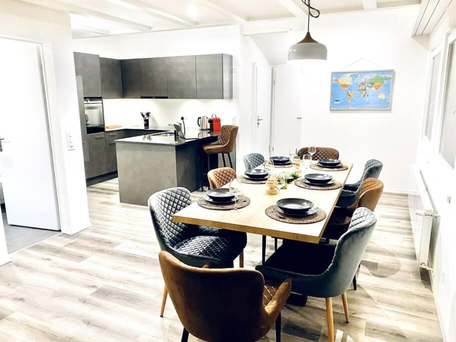 Unique Penthouse With Gallery And Mountain View كاندرستغ المظهر الخارجي الصورة
