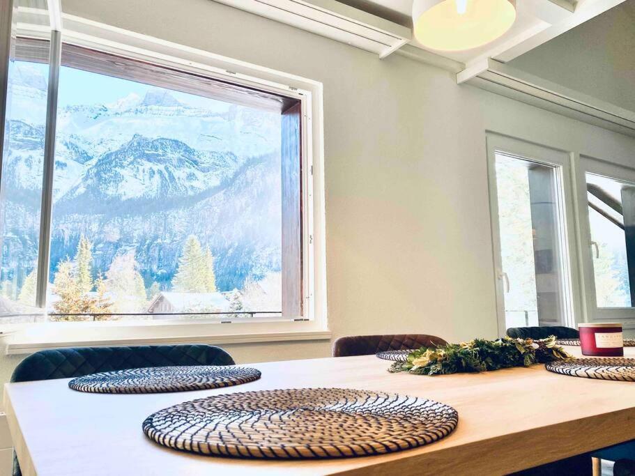 Unique Penthouse With Gallery And Mountain View كاندرستغ المظهر الخارجي الصورة