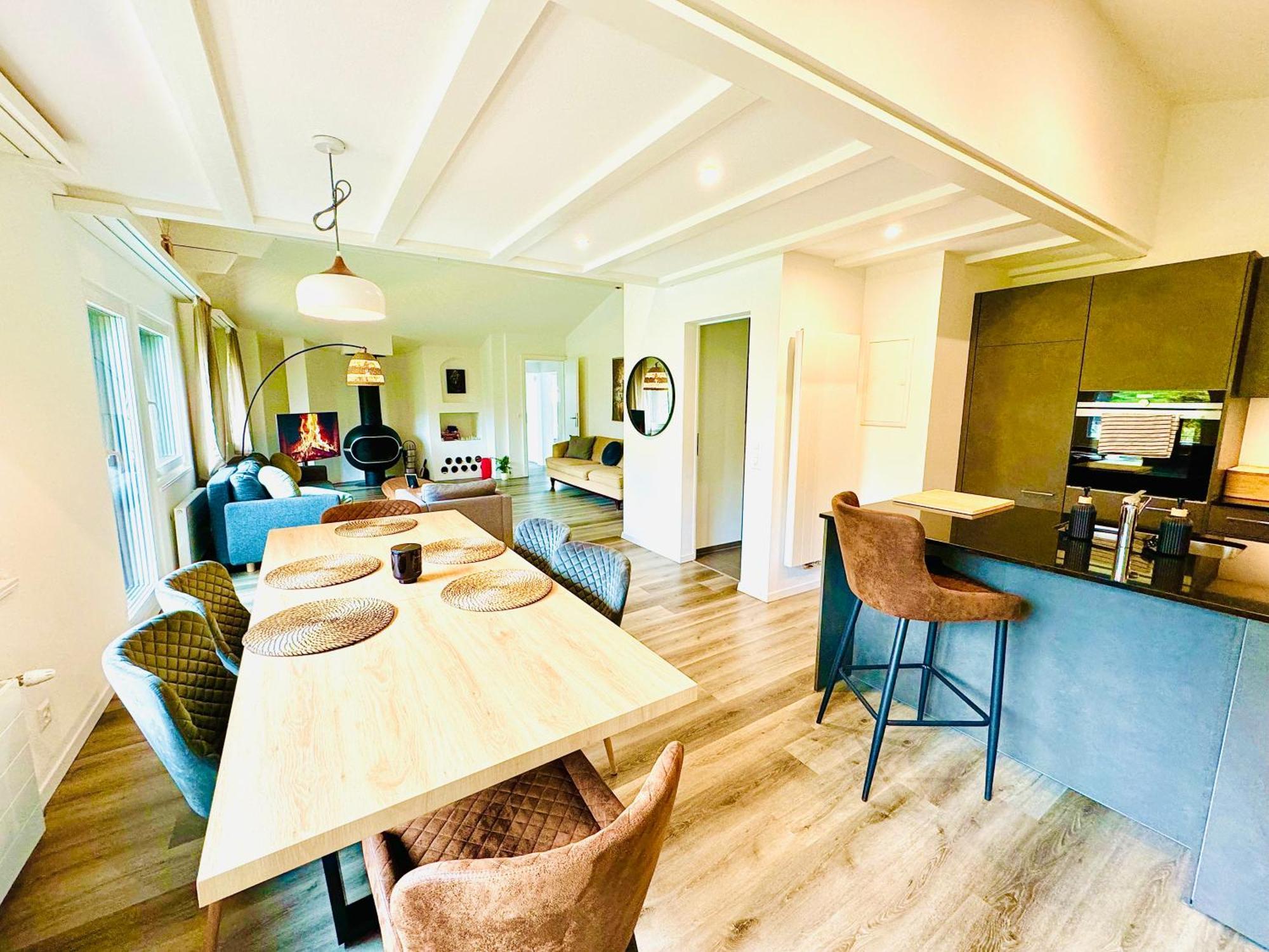 Unique Penthouse With Gallery And Mountain View كاندرستغ المظهر الخارجي الصورة