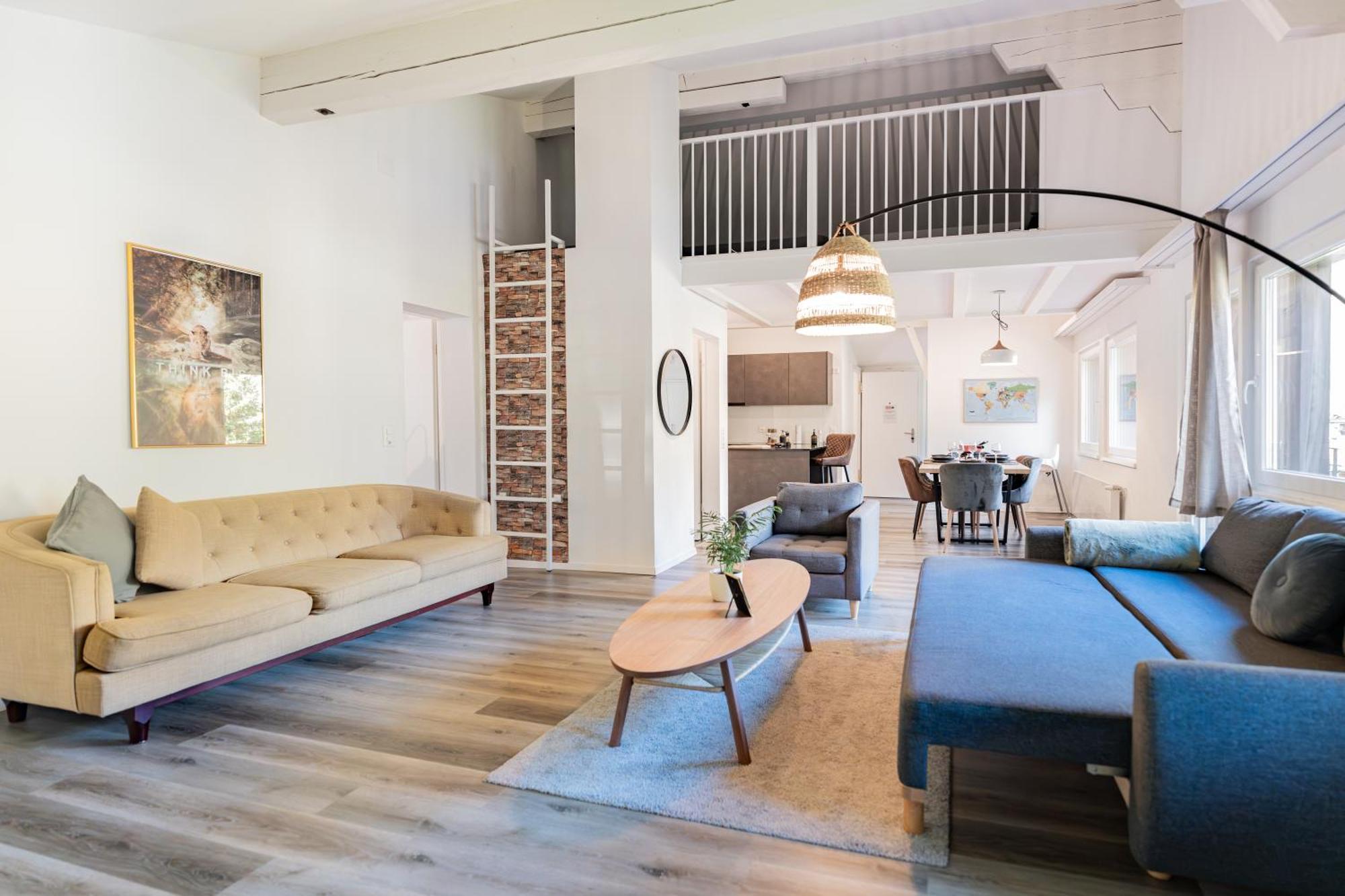 Unique Penthouse With Gallery And Mountain View كاندرستغ المظهر الخارجي الصورة