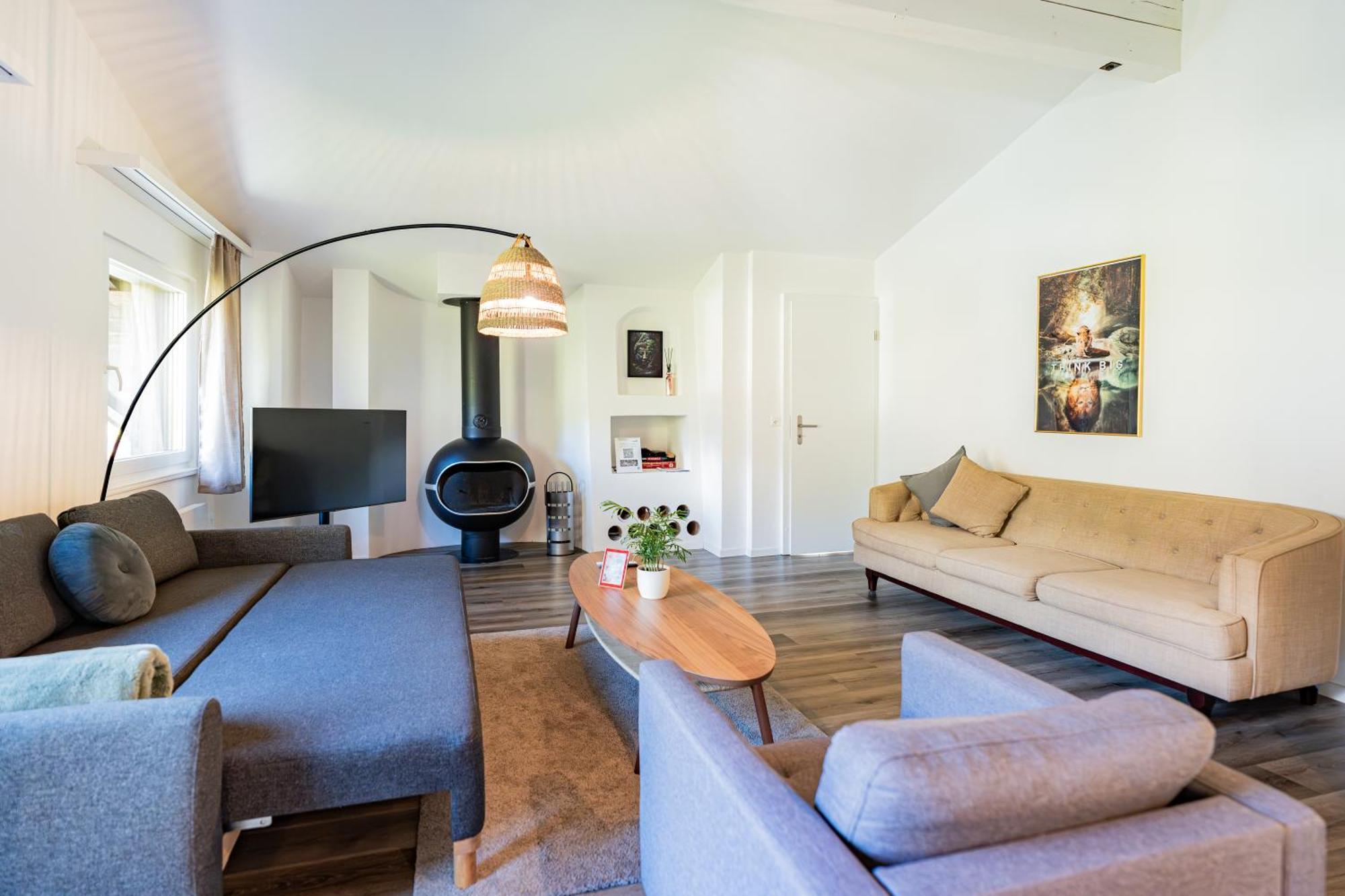 Unique Penthouse With Gallery And Mountain View كاندرستغ المظهر الخارجي الصورة